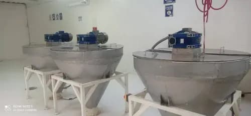 Johanna Castillo Jc Vende Galpon Y Empresa De Cafe Chicha Azucar Y Chicha Nirgua