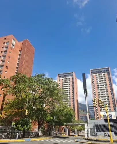 Apartamento Dúplex En Venta Remodelado Urb. Boleíta Norte. Km