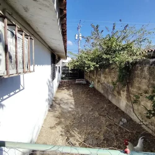 Casa En Venta Ciudad Alianza. 3 Habitaciones 1 Baño 2 Puestos De Estacionamiento. An