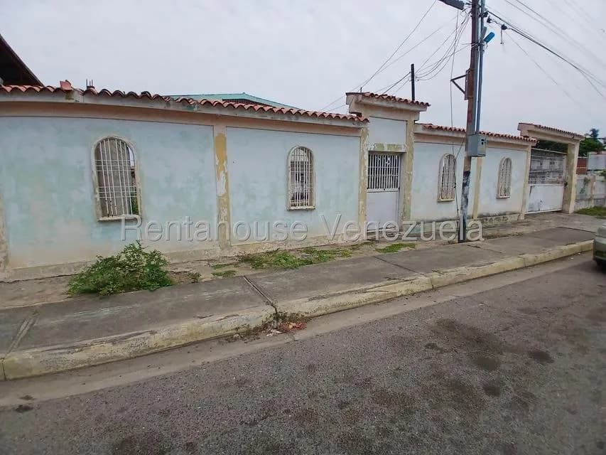 Casa (Multipes Niveles) en Venta en Plaza Alonso, Zulia