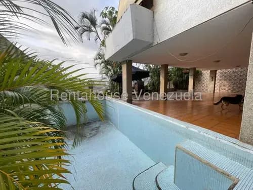 Casa En Venta Para Remodelar A Su Gusto Colinas De Santa Monica-yz-cod. 26-8625