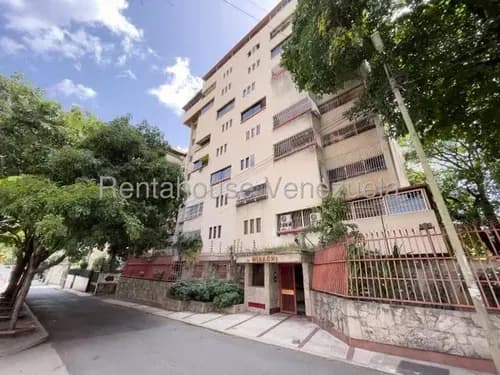 Apartamento En Venta Con Excelente Distribución Y Mantenimiento Listo Para Habitar En La Florida Mls #26-3620 Bm