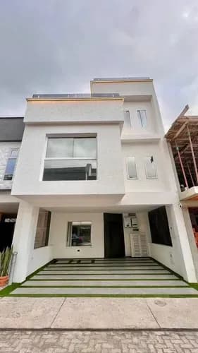 Casa Moderna En Venta Ubicada En El Conjunto Residencial El Campo (a 1 Cuadra De La Av. Los Agustinos), San Cristóbal.