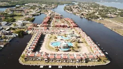 Se Vende Town House En Puerto Encantado Higuerote