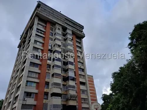 Ml Venta De Amplio Apartamento En El Cafetal #25-9722