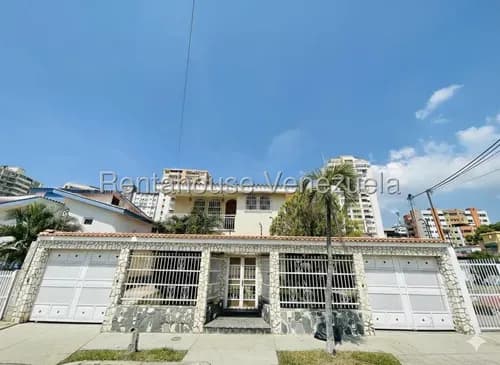 Oportunidad Única De Encuentra En Venta Esta Hermosa Casa Ubicada En Andrés Bello En Maracay 26-14355 Irrr