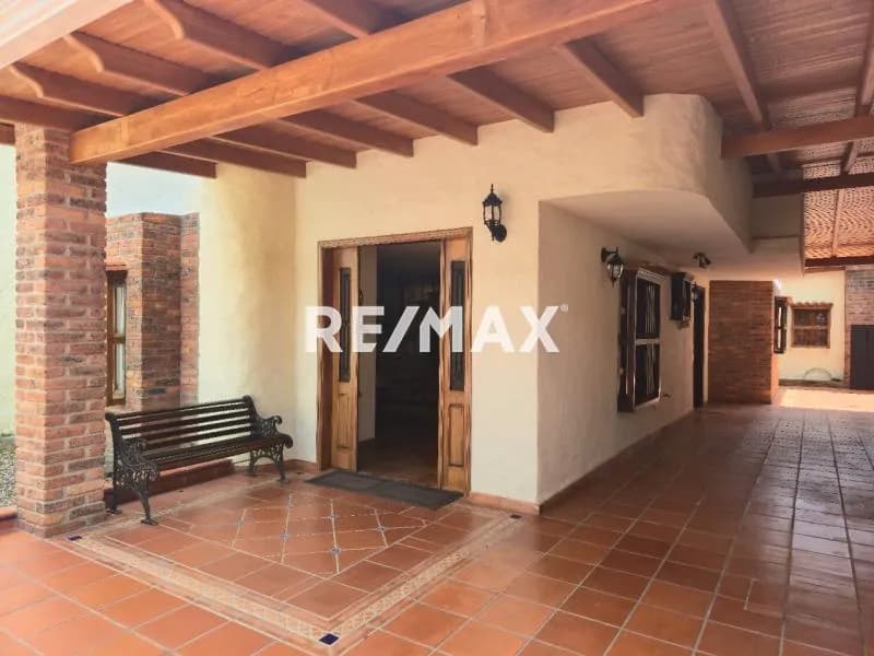 Casa estilo tradicional en venta