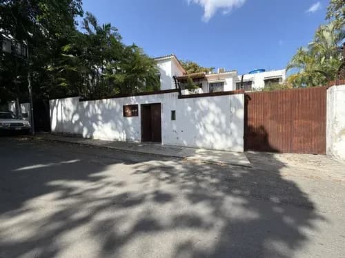 Vendo Casa Comercial En La Alta Florida, Caracas