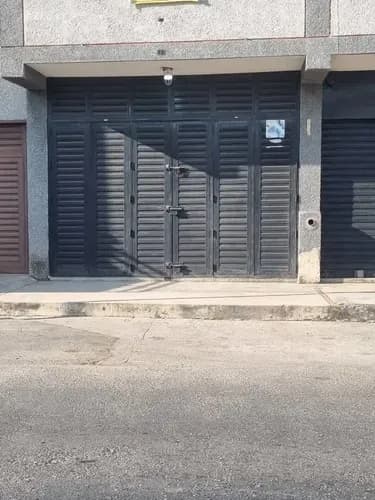 Local Comercial En Alquiler. La Candelaria. Valencia Ag