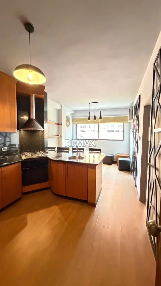 Se Alquila Apartamento tipo estudio res jaspe los manngos