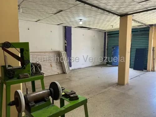 Local Comercial En Alquiler En Barquisimeto Centro Codigo 2 6 5 1 3 2 Mildred ¡oportunidad Única En El Corazón De Barquisimeto! Local Comercial, Ubicado A Pie De Calle En Una Zona De Alto Tráfico Peat
