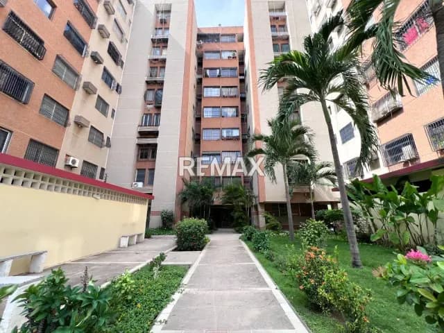 Apartamento actualizado en venta en el Edificio Betijoque, Ciudadela Faria, Maracaibo