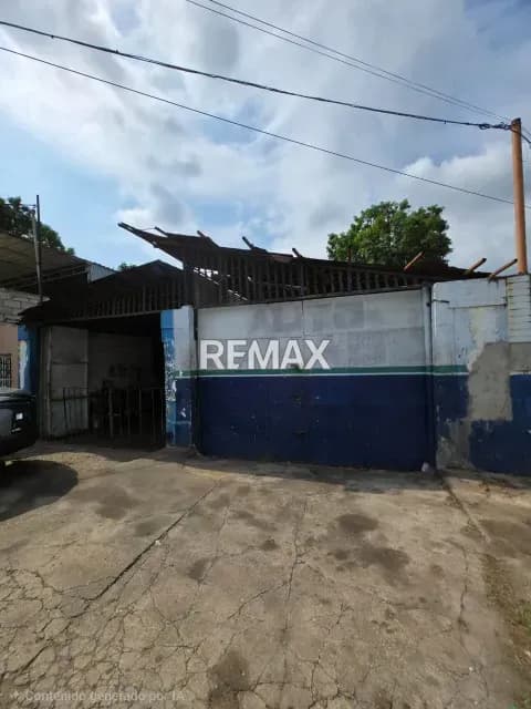 SE ALQUILA GALPON DE 350 MT2 EN LA HONDA TOCUYITO