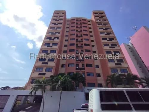 Raul Gutierrez Garrido, Vende Apartamento Zona Este Barquisimeto Lara Mls #26-16188
