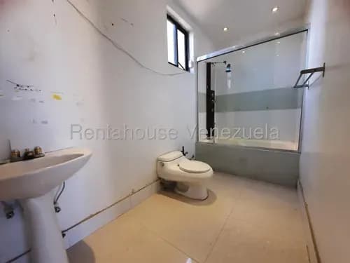 Apartamento En Venta, Monte Claro, Resd Las Aves, Eduardo Morán Rentahouse