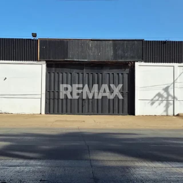 EN VENTA GALPÓN INDUSTRIAL, UBICADO EN LA ZONA INDUSTRIAL DE BARCELONA