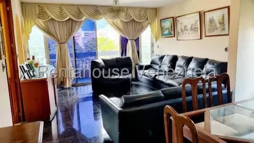Tg Oportunidad! Apartamento En Venta En Los Chaguaramos, Fácil Acceso, Terraza Con Linda Vista 25-10496