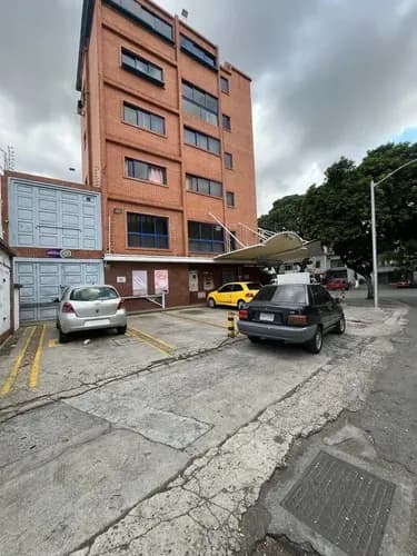 En Venta Edificio Comercial/residencial O Mixto, Ubicado En Santa Mónica, Libertador, Caracas