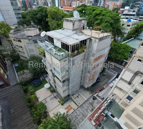 Edificio En Venta Urb Las Mercedes Lp