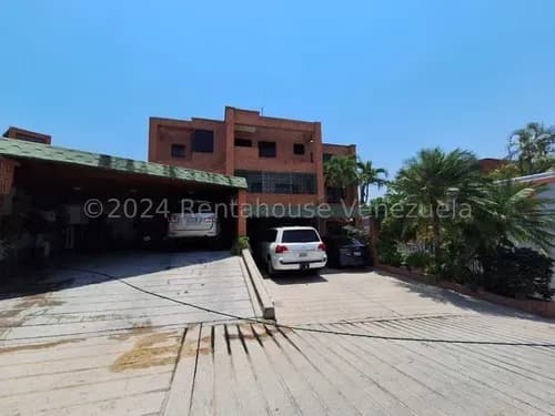 Rentahouse Lara Vende Espectacular Casa De 355 Mts Con Vista Al Turbio; 5 Hab + Servicio, Cocina Moderna, Mini Tasca, Terraza, Planta Eléctrica Y 4 Puestos Techados. ¡doble Vigilancia!