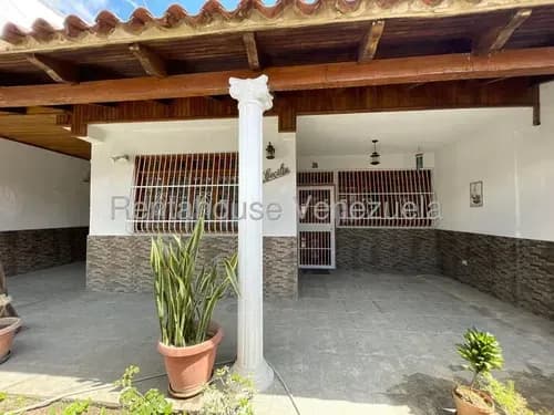 Casa En Venta, Urbanización La Orquídea, La Victoria, Estado Aragua, 26-11429 Gf