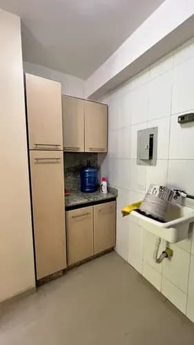 Excelente Apartamento Totalmente Amoblado Con Balcón Y Vista Panorámica Urbanización La Trigaleña Alta, Residencias Vermont Lp-dr