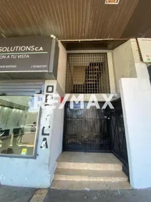 Oficina en Alquiler Calle 30 entre Carrera 19 y Avenida 20 Zona Centro - Barquisimeto