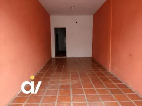 Calle Azcue, Sector Centro