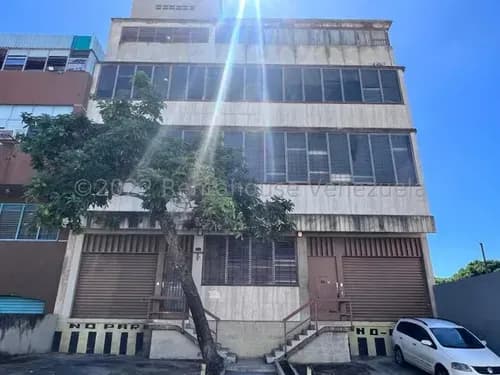 Piso Industrial En Alquiler Boleita Norte 26-21344 Mr.