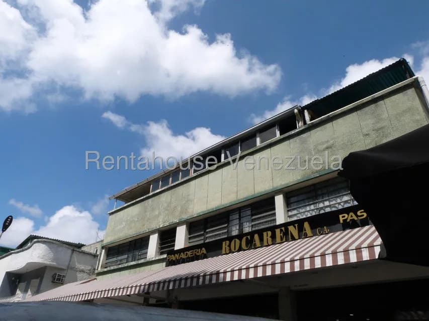 Apartamento (1 Nivel) en Alquiler en La Carlota, Distrito Metropolitano
