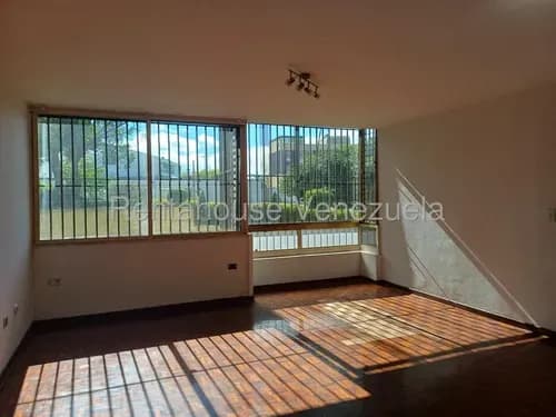 Apartamento En Venta Los Naranjos Del Cafetal Mls #26-15568 (mr)