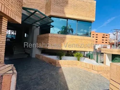 Apartamento En La Soledad Piso Bajo Y Planta Electrica. Ljsa 26-10442