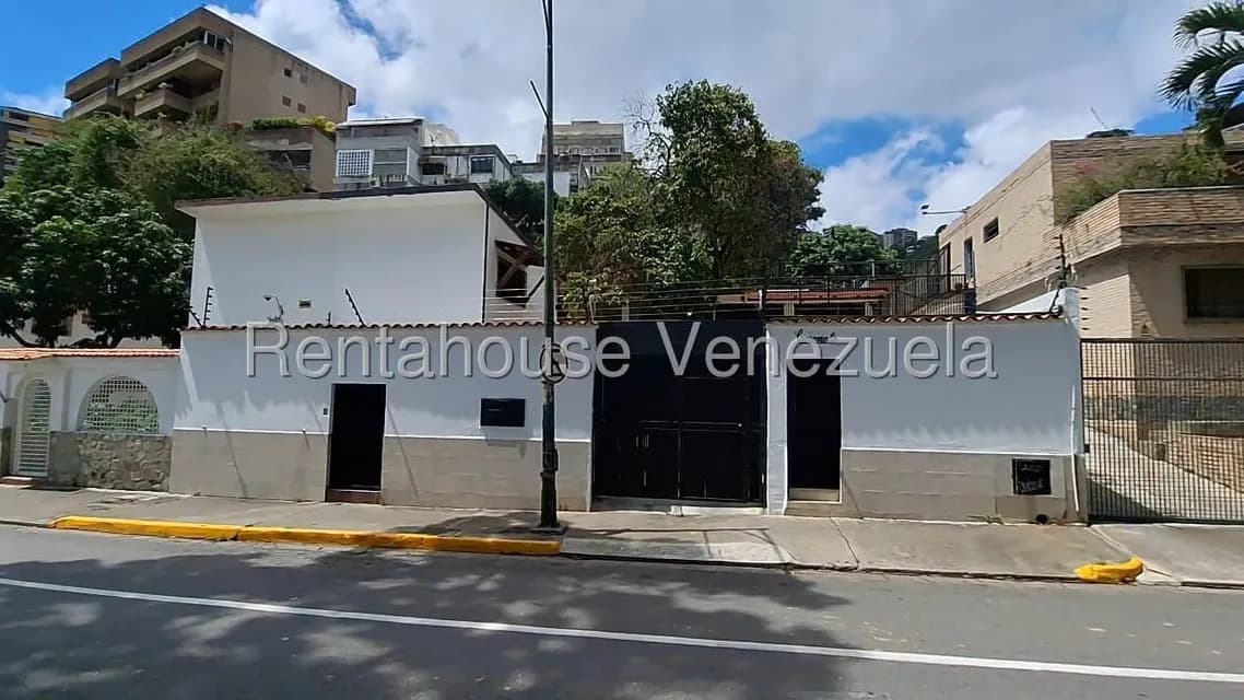 Comercial (Local Comercial) en Alquiler en Colinas de Bello Monte, Distrito Metropolitano