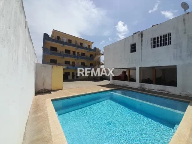 EN VENTA APARTAMENTO EN RESIDENCIAS LA PONDEROSA TUCACAS.