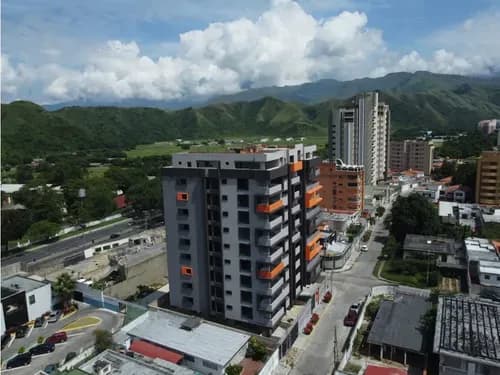 Apartamentos 164 M2 La Soledad Resd La Fortaleza Maracay Aragua
