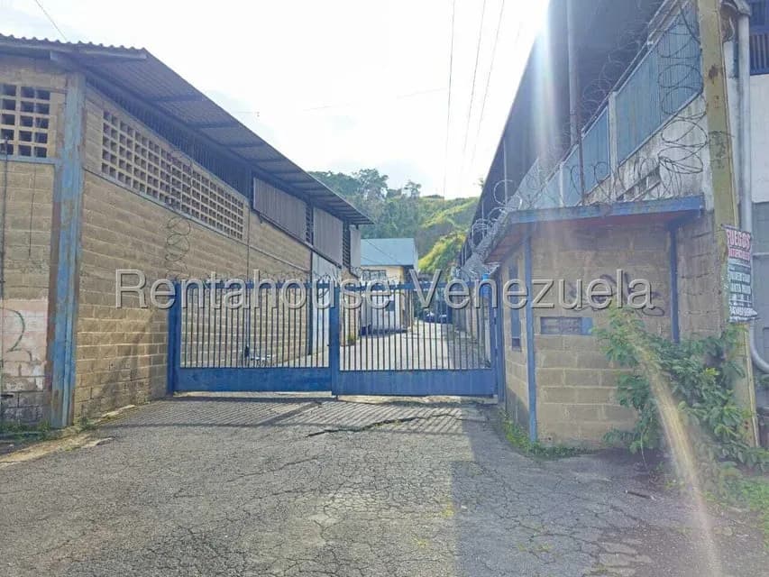Comercial (Galpon - Deposito) en Alquiler en Mariche, Distrito Metropolitano