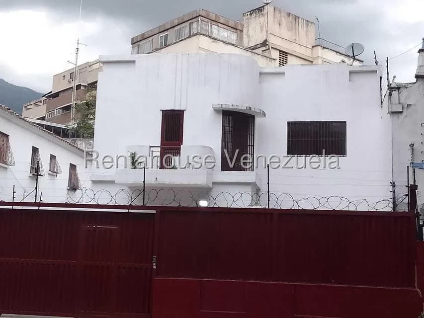 Casa (Duplex) en Venta en San Bernardino, Distrito Metropolitano