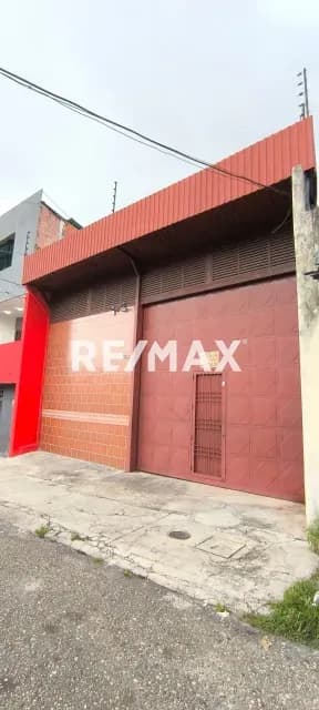 EN VENTA Galpón Ubicado en la concordia a pocos metros de Mercantil Zambrano (calle 4)