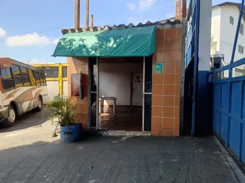 Venta De Terreno, Estacionamiento En Las Minas De Baruta 4.319 M2 Acropolis Mm