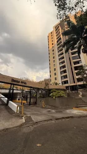 Wc Apartamento En Venta En El Bosque Valencia C324977