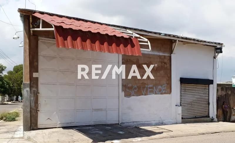 Galpón Comercial Zona Oeste