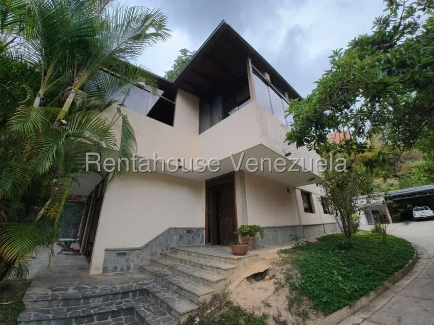 Casa (Duplex) en Alquiler en El Hatillo, Distrito Metropolitano