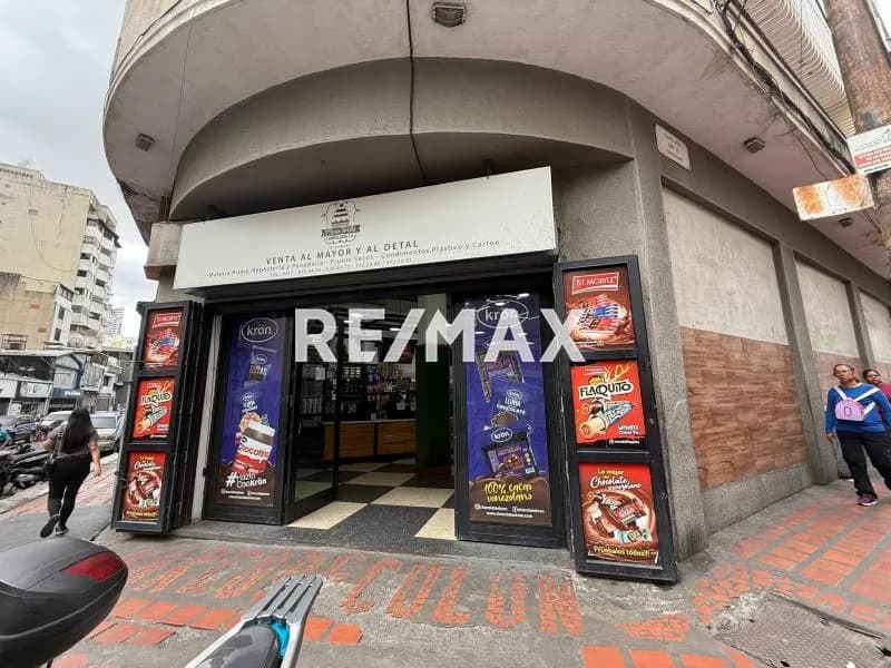 Venta de local en La Candelaria, 564,25M2.