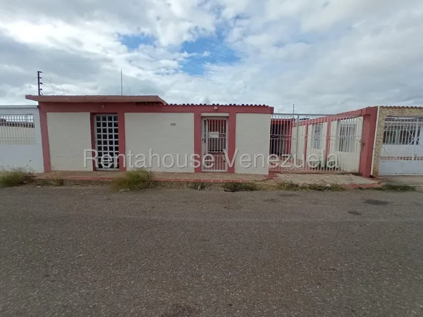 Casa (1 Nivel) en Alquiler en Campo Maraven, Falcon