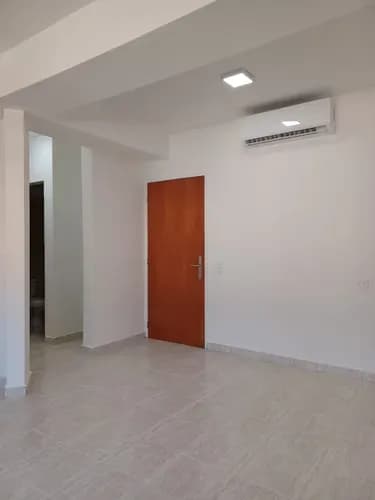 Venta De Apartamento Impecable Residencias Puerta Real I Ciudad Jardín Mañongo Map-ski