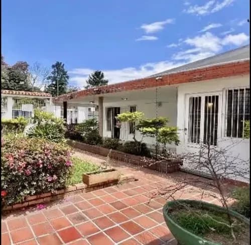 Mch/ Casa - Urb. El Cafetal - 562m2 (una Planta)