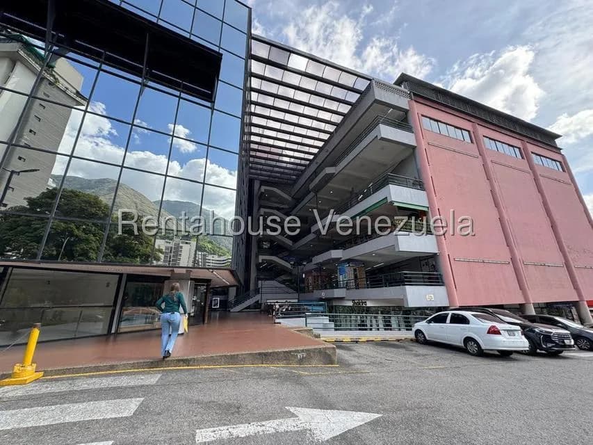 Comercial (Local Comercial) en Alquiler en Terrazas del Avila, Distrito Metropolitano