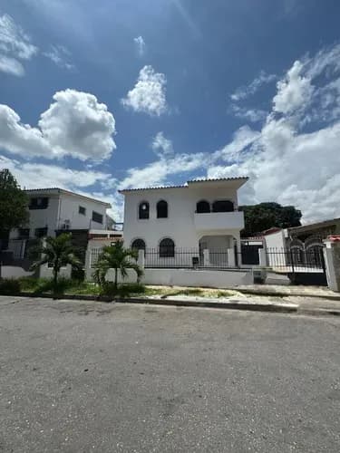 Venta O Alquiler De Casa Comercial En El Trigal Norte