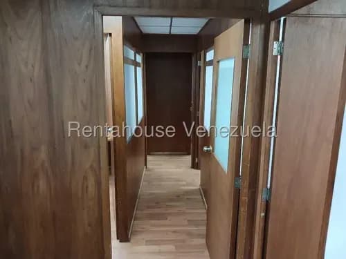 Oficina En Venta Centro Profesional Santa Paula