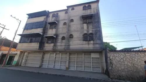 Venta De Edificio Completo Con Locales Comerciales, Excelente Ubicación